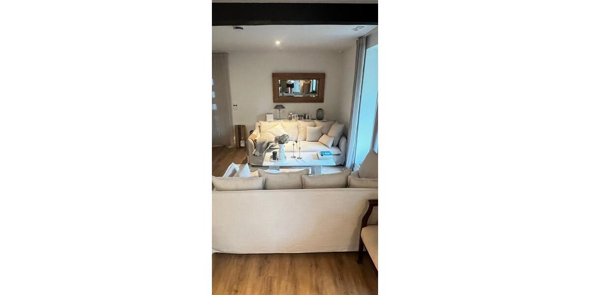 Luxus Souterrainwohnung 122m² mit Terrasse, EBK, Kamin, Garten 2 zimmer