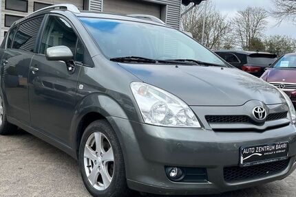 Toyota Corolla Verso 215.180 km 2.499 € Neumünster 24539
