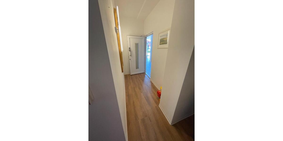 Erdgeschoßwohnung Altenholz - 1 Zimmer, 82 m&sup2;, 1.350&euro; | Angebot:26682694