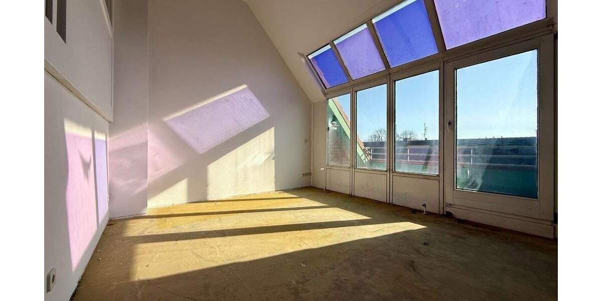 Etagenwohnung Kiel Damperhof - 2 Zimmer, 77 m&sup2;, 299.000&euro; | Angebot:25802321