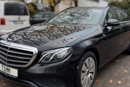 Mercedes-Benz E 220 189.000 km 18.490 &euro; Molfsee 24113