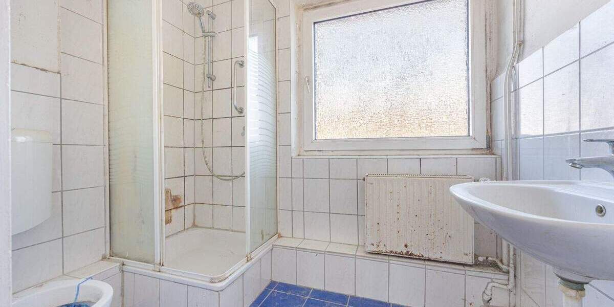 Doppelhaushälfte Neumünster Böcklersiedlung - 4 Zimmer, 100 m&sup2;, 170.000&euro; | Angebot:25427593