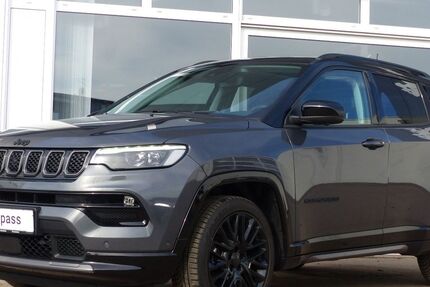 Jeep Compass 30.000 km 33.890 &euro; Neumünster 24539