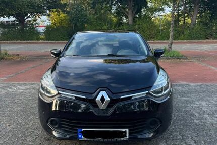 Renault Clio 222.000 km 6.150 &euro; Kiel 24148