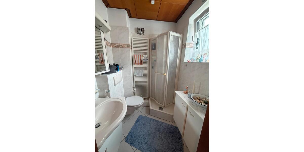 Etagenwohnung Kronshagen - 4 Zimmer, 95 m&sup2;, 320.000&euro; | Angebot:27082000
