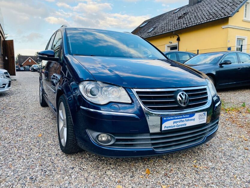 VW Touran 227.000 km 5.499 € Kronshagen 24119
