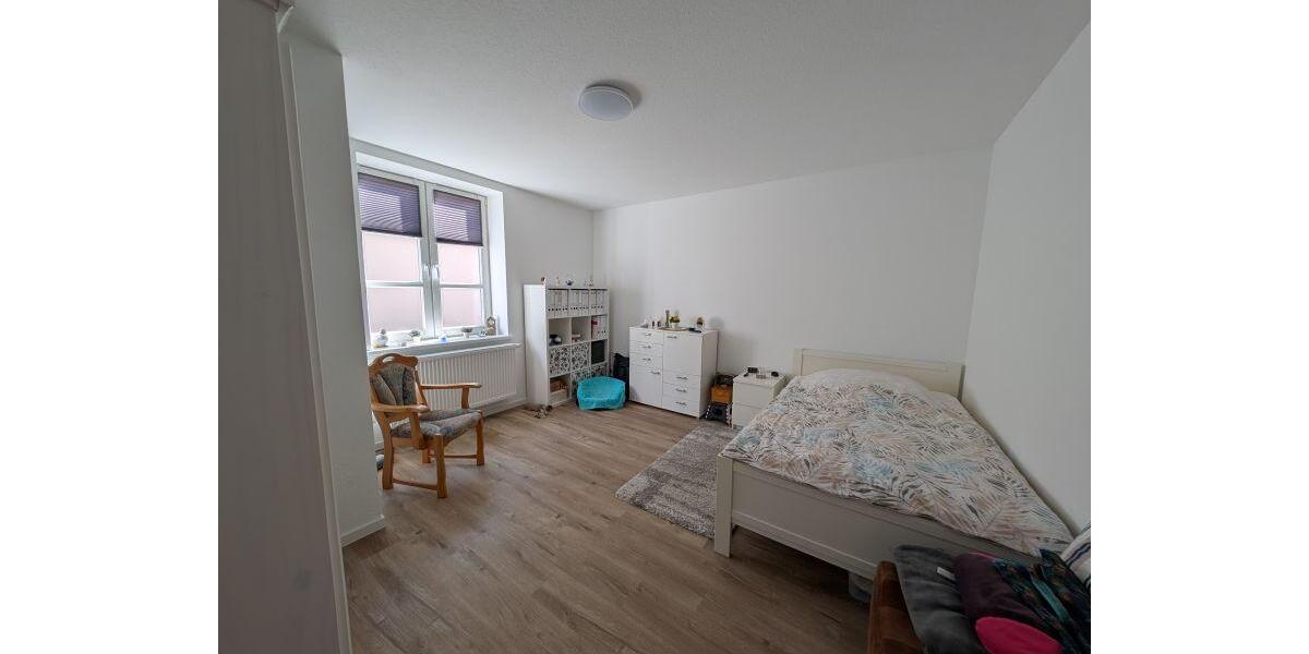 Hochparterre Eckernförde - 4 Zimmer, 91 m&sup2;, 1.210&euro; | Angebot:26143399