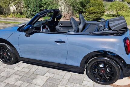 Mini John Cooper Works Cabrio 3.750 km 35.000 &euro; Neumünster 24357