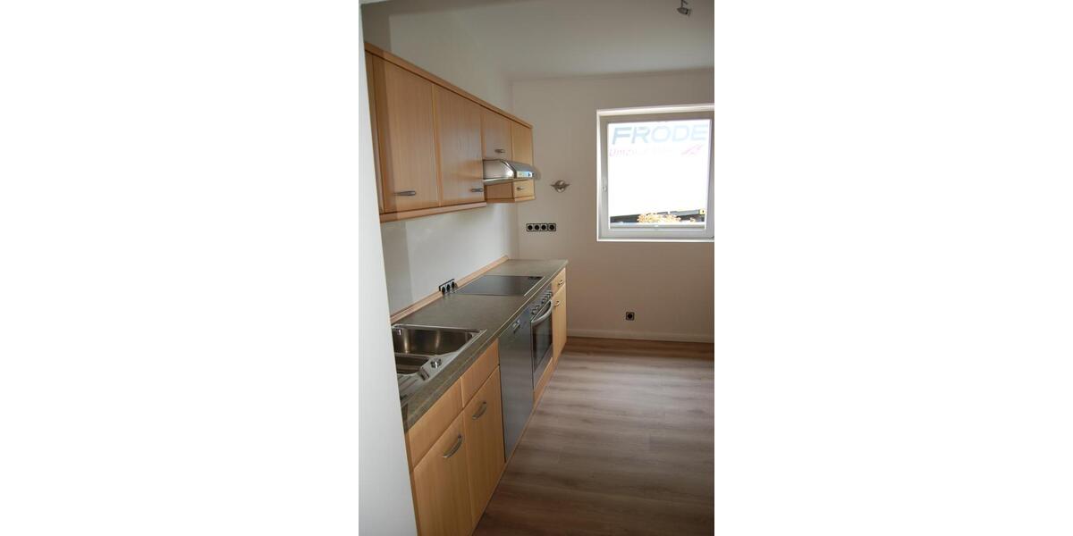 Erdgeschoßwohnung Bredenbek - 6 Zimmer, 192 m&sup2;, 1.680&euro; | Angebot:26074586