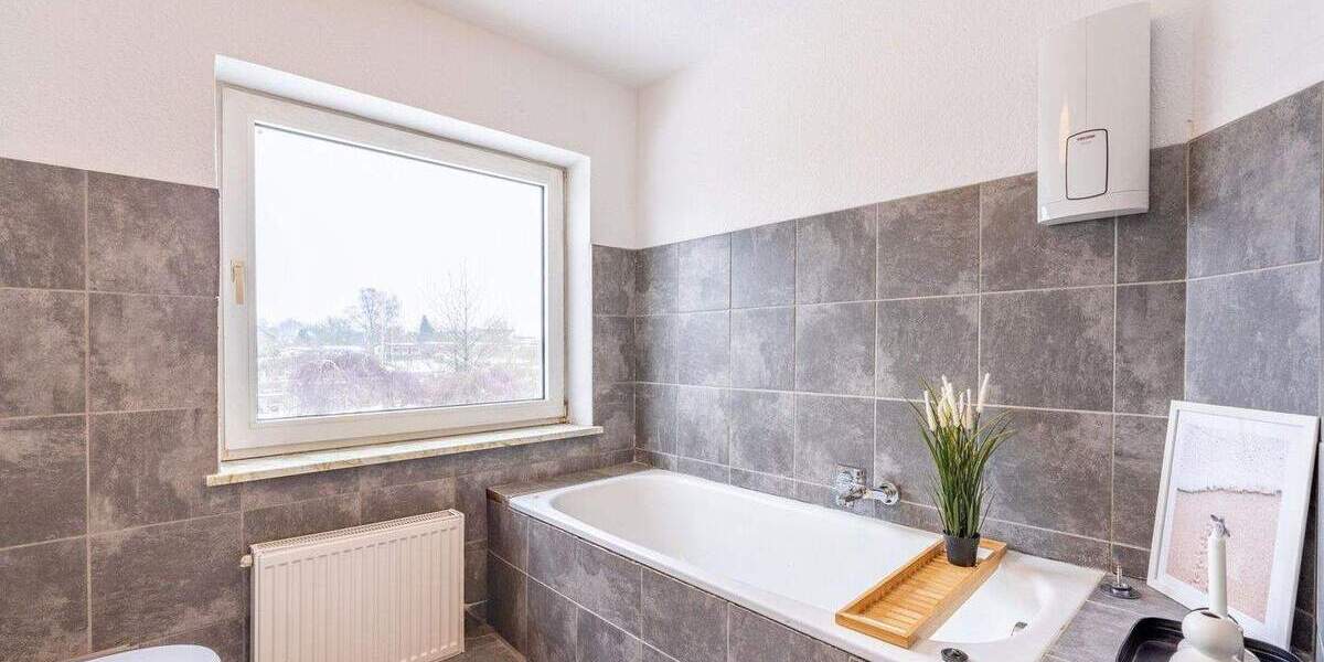 Reihenmittelhaus Kiel Elmschenhagen-Nord - 6 Zimmer, 123 m&sup2;, 419.000&euro; | Angebot:25716429