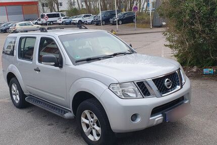 Nissan Pathfinder 239.000 km 7.000 &euro; Schwentintal 24223