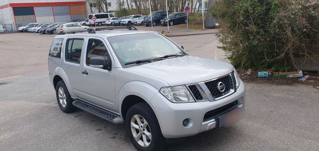Nissan Pathfinder 239.000 km 7.000 &euro; Schwentintal 24223