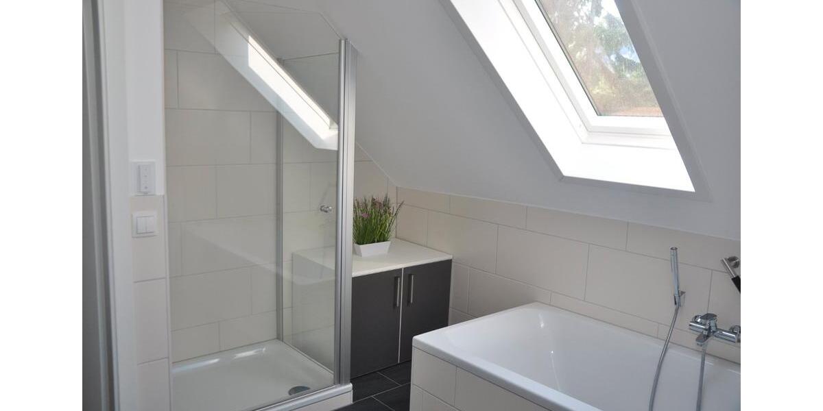 Dachgeschoßwohnung Eckernförde - 3 Zimmer, 65 m&sup2;, 1.350&euro; | Angebot:26522981