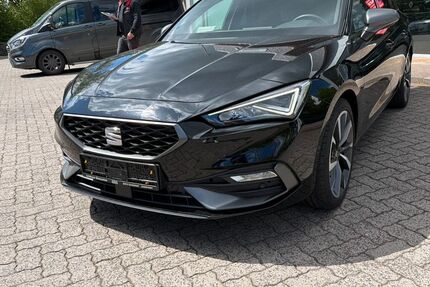 Seat Leon 50.700 km 25.450 &euro; Bornhoeved 24619