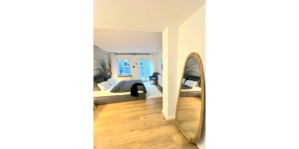 Terrassenwohnung Kiel - 1 Zimmer, 36 m&sup2;, 1.250&euro; | Angebot:26658637