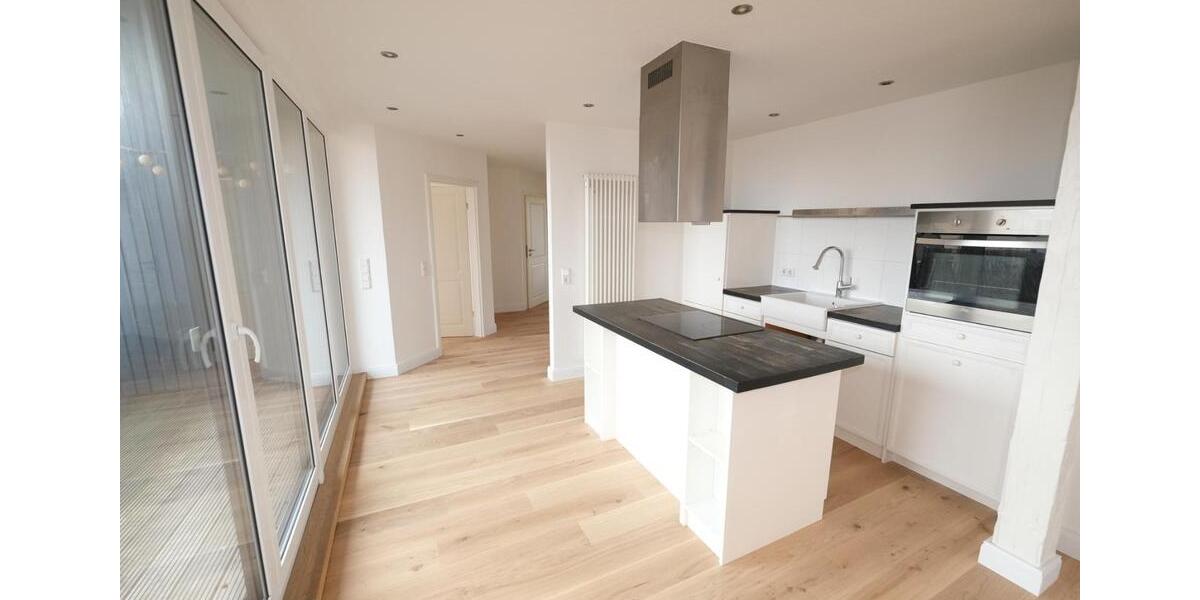 Dachgeschoßwohnung Eckernförde - 3 Zimmer, 117 m&sup2;, 1.750&euro; | Angebot:25921077