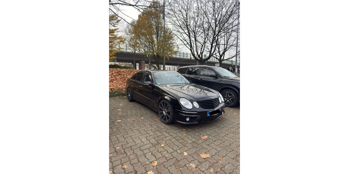 Mercedes-Benz E 320 220.000 km 9.000 &euro; Kiel 24251