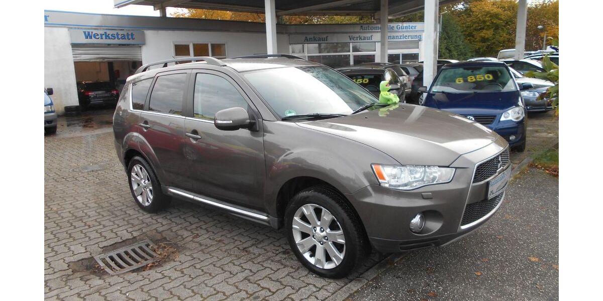 Mitsubishi Outlander 182.000 km 7.450 &euro; Neumünster 24539