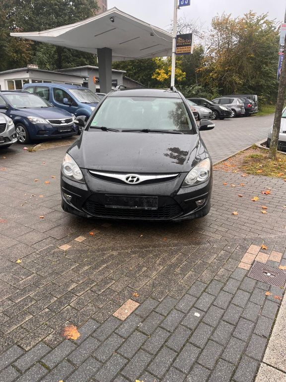 Hyundai i30 236.000 km 2.790 € kiel 24148