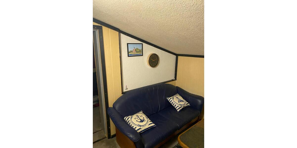 Dachgeschoßwohnung Kiel Friedrichsort - 2 Zimmer, 25 m&sup2;, 300&euro; | Angebot:26694637