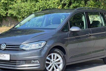 VW Touran 116.400 km 17.490 &euro; Kiel 24147