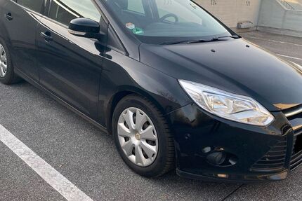 Ford Focus 184.000 km 4.600 &euro; Kiel 24109