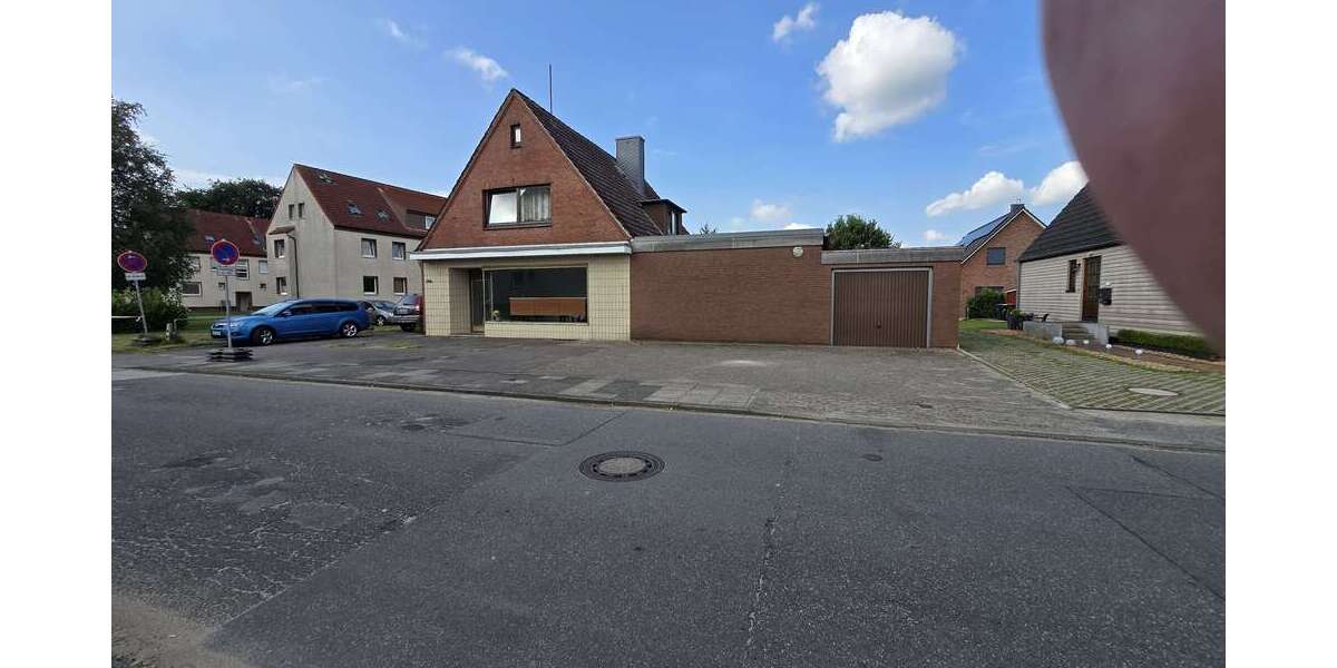 Einfamilienhaus Nortorf - 5 Zimmer, 206 m&sup2;, 238.000&euro; | Angebot:22456376