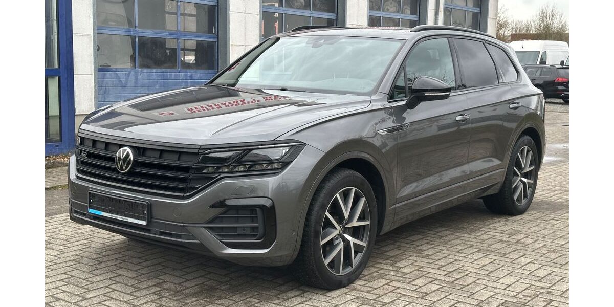 VW Touareg 128.000 km 39.865 &euro; Kiel 24145