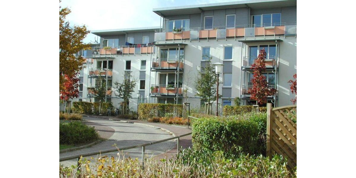 Dachgeschoßwohnung Kiel Gaarden-Ost - 4 Zimmer, 100 m&sup2;, 672&euro; | Angebot:26142445