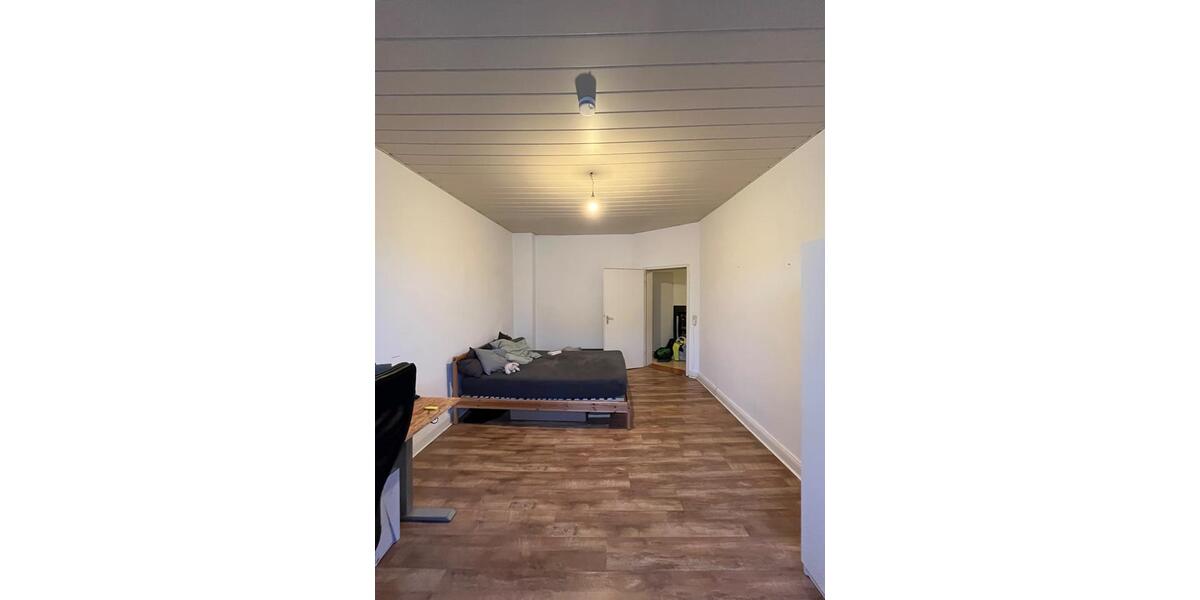 Etagenwohnung Kiel Gaarden-Ost - 3 Zimmer, 80 m&sup2;, 1.015&euro; | Angebot:24473480
