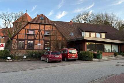 Wohnung Selent - 4 Zimmer, 172 m&sup2;, 1.000&euro; | Angebot:25339436