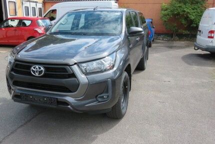 Toyota Hilux 95.850 km 30.490 &euro; Kiel 24116