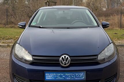 VW Golf 103.654 km 5.250 &euro; Kiel 24114
