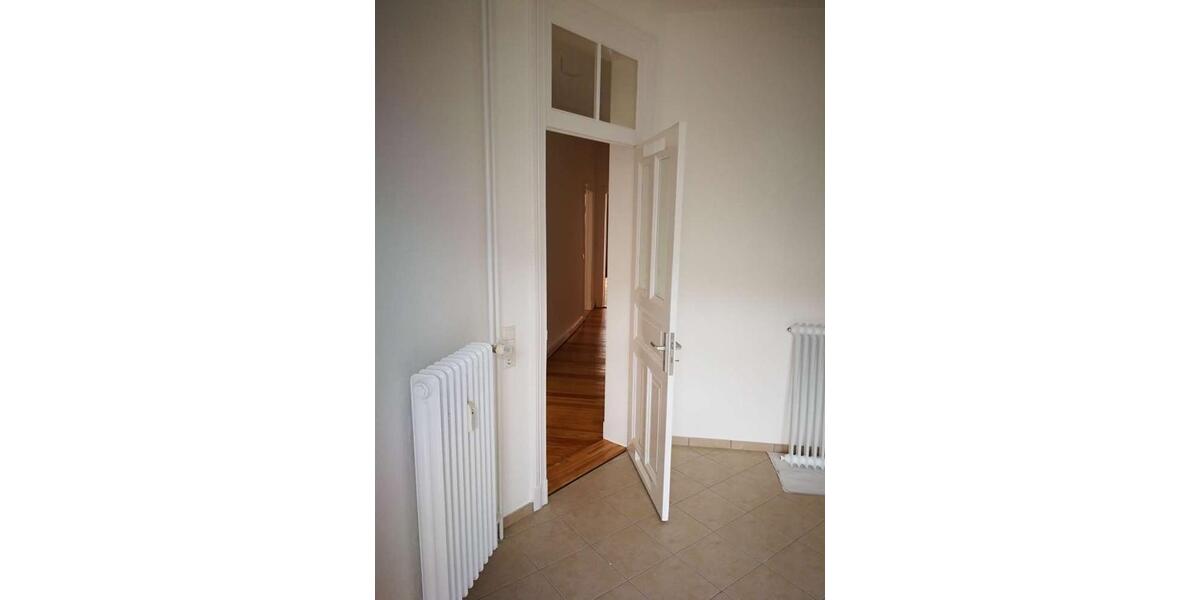 Etagenwohnung Kiel Gaarden-Ost - 3.5 Zimmer, 110 m&sup2;, 1.040&euro; | Angebot:26479625