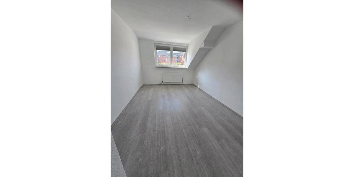 Etagenwohnung Neumünster Brachenfeld/Ruthenberg - 4.5 Zimmer, 91 m&sup2;, 140.000&euro; | Angebot:26392041