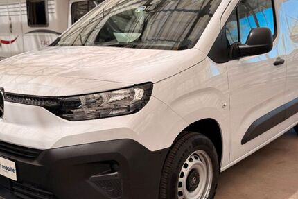 Citroen Berlingo 33.400 km 11.990 &euro; Kiel 24145