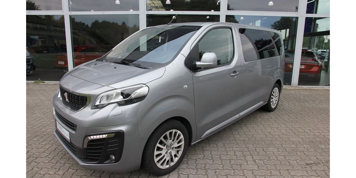 Peugeot Traveller 74.100 km 29.480 &euro; Neumünster 24539