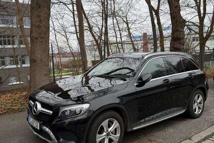 Mercedes-Benz GLC 250 93.000 km 25.900 &euro; kiel 24148