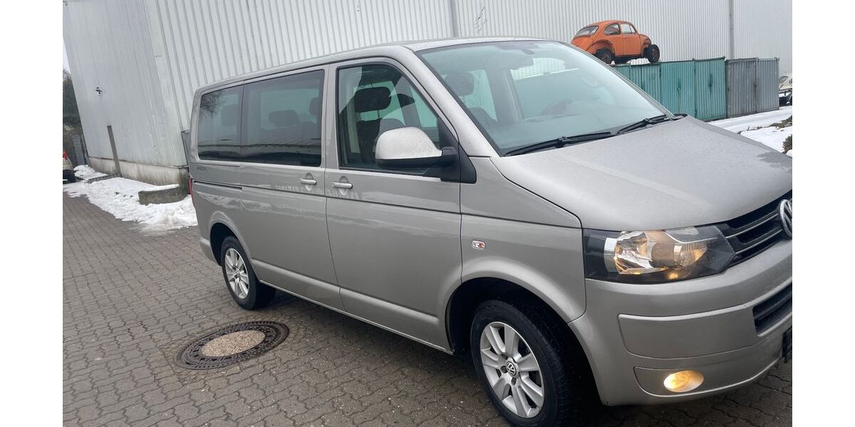 VW T5 Transporter 337.000 km 11.950 &euro; Kiel 24113