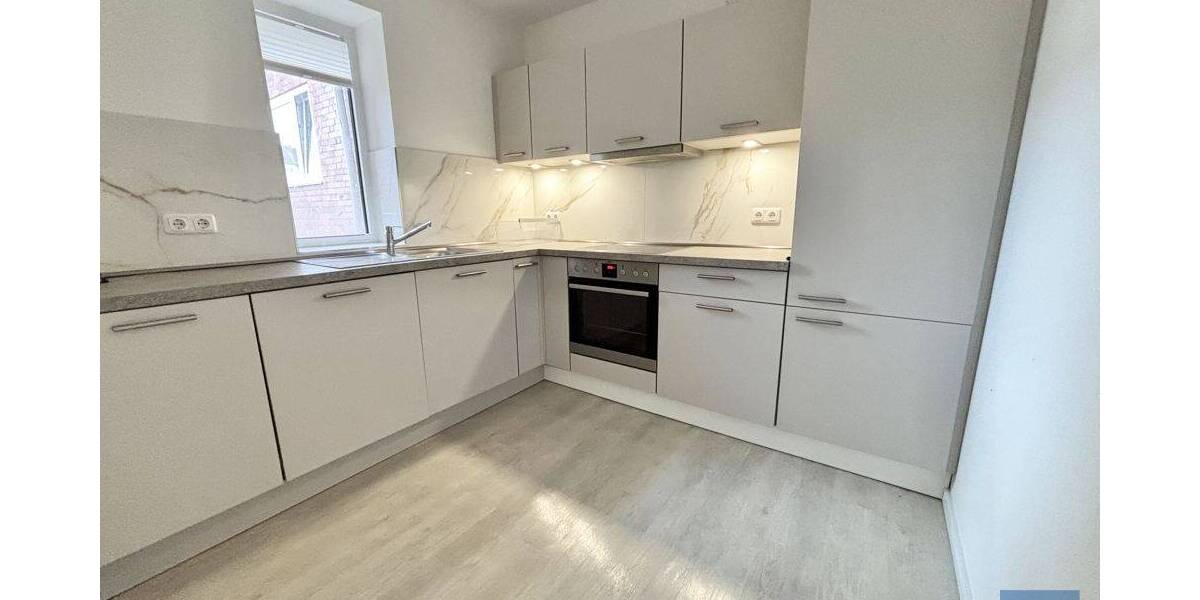 Etagenwohnung Kiel Exerzierplatz - 2 Zimmer, 75 m&sup2;, 1.125&euro; | Angebot:26796668