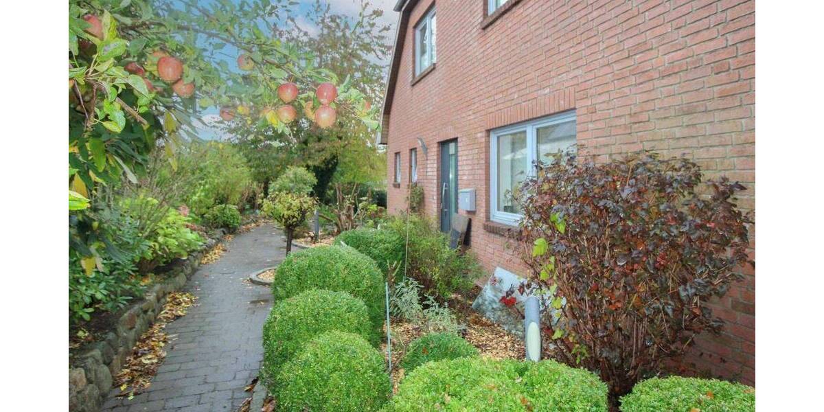Doppelhaushälfte Strande - 4 Zimmer, 106 m&sup2;, 690.000&euro; | Angebot:26790590