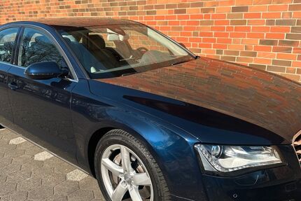 Audi A8 153.257 km 18.450 € Neumünster 24536