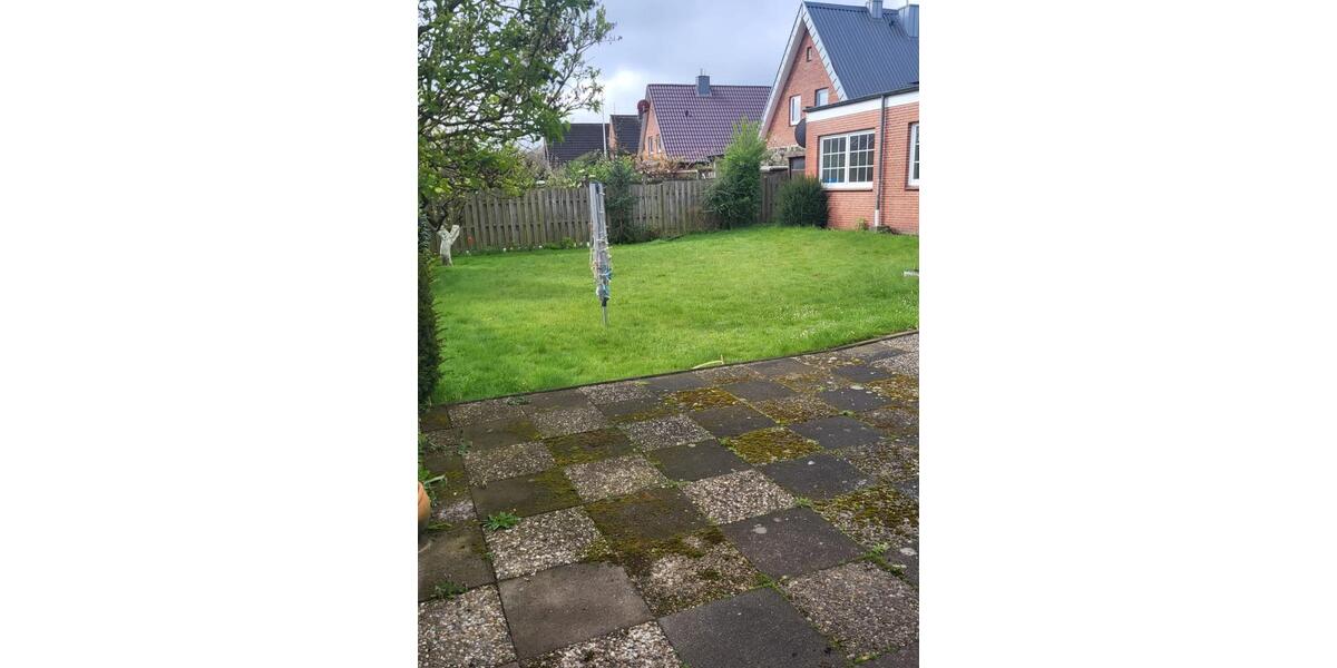 Einfamilienhaus mit Einliegerwohnung zum 01.02.26 zu vermieten 8 zimmer