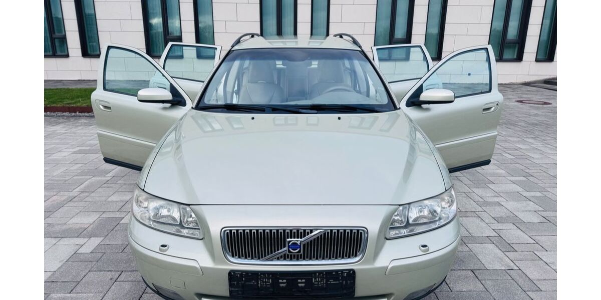 Volvo V70 329.000 km 3.490 &euro; Kirchbarkau 24245