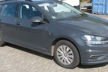 VW Golf 234.123 km 7.999 € Kiel 24113