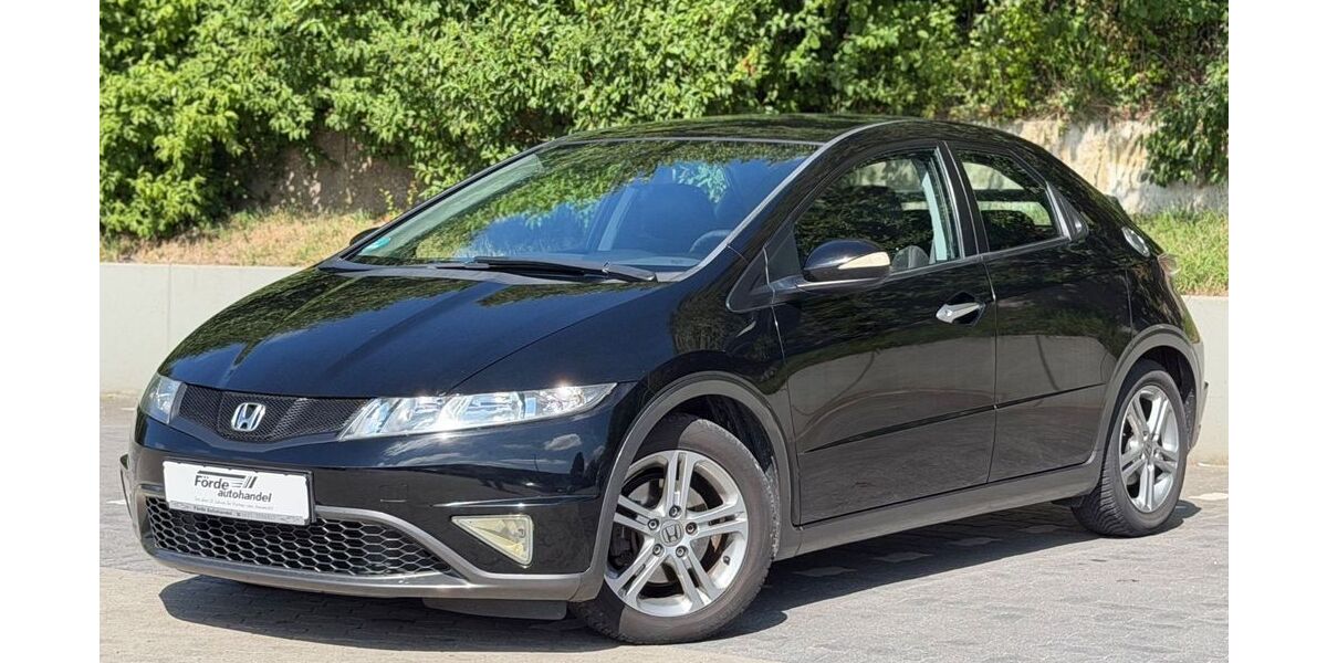 Honda Civic 134.800 km 5.790 &euro; Kiel 24147