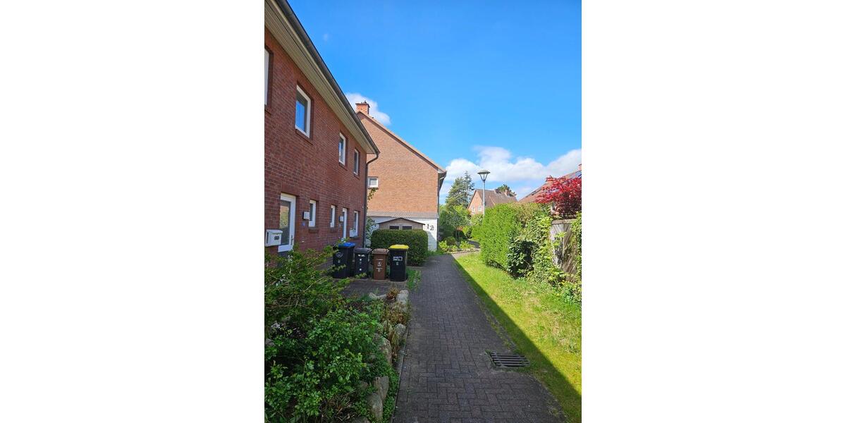 Reihenhaus Bordesholm - 6 Zimmer, 127 m&sup2;, 329.000&euro; | Angebot:26490959