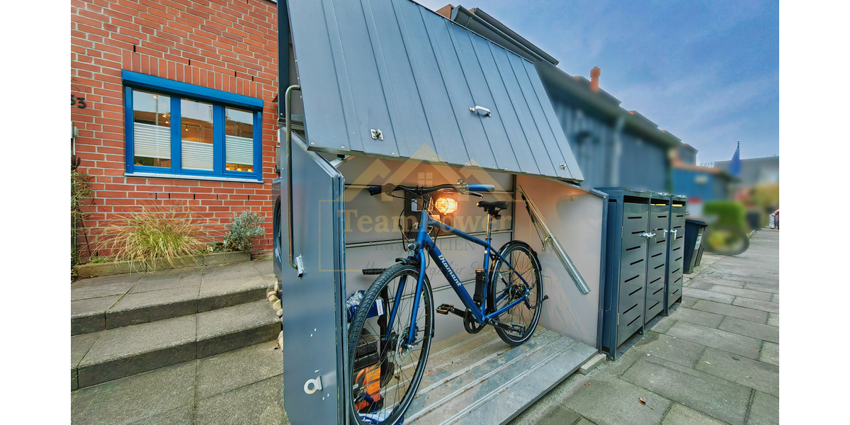 EnergieEffizienz trifft Moderne mit Wohnkomfort in Traumhafter Lage !!! - Reihenendhaus Kiel Elmschenhagen | Angebot:25365895