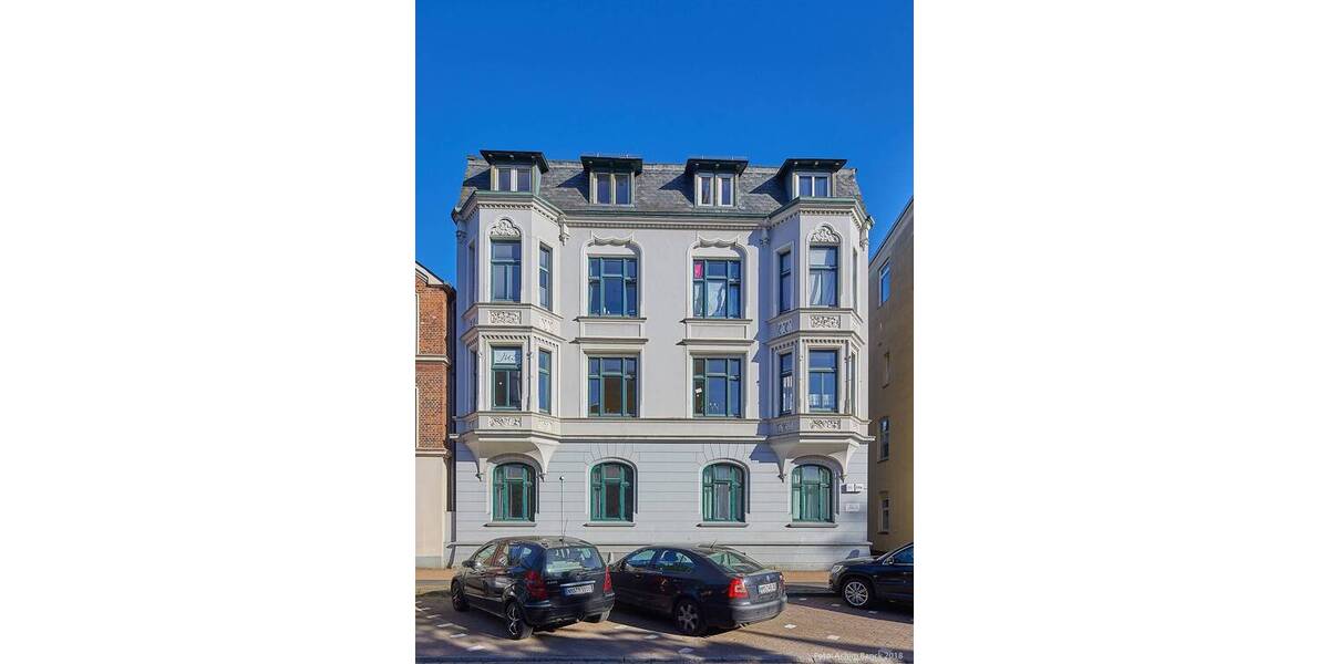 Etagenwohnung Neumünster Innenstadt - 3 Zimmer, 83 m&sup2;, 669&euro; | Angebot:25746371