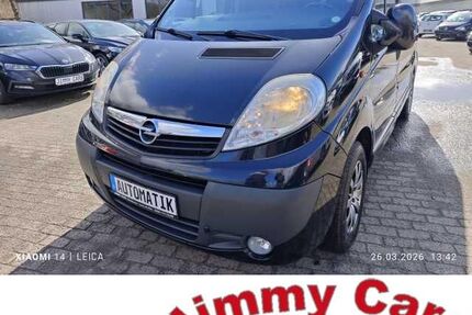 Opel Vivaro 171.000 km 7.999 &euro; Kiel-Moorsee 24145